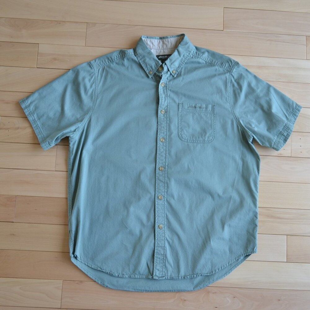 Eddie Bauer Short Sleeve Button Down Shirt Size L